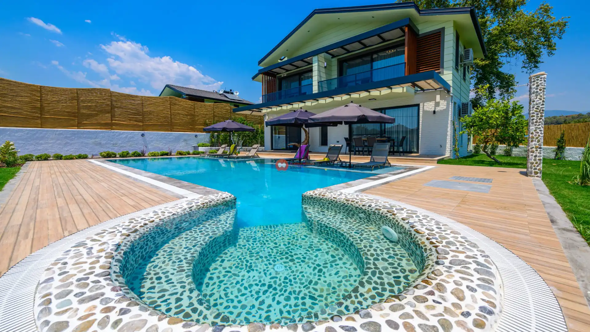 Villa Zena Duo - Fethiye'de Kiralık Muhafazakar Villa